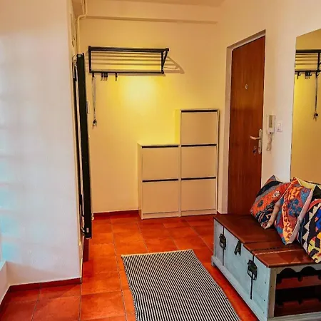 Orient Pri Hokejovom Stadione * Bratislava